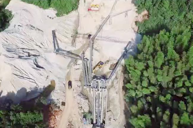 ���Ϟg����ڽ��ĕr�a300����ʯ���a��