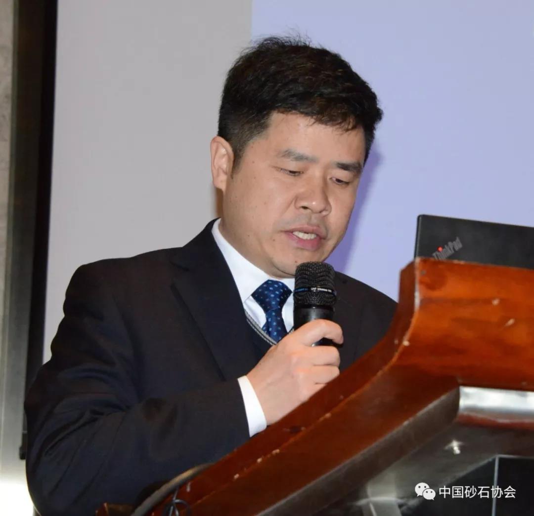 �F���F·Ͷ�Y����؟�ι�˾�hίί�T���������� �Y��