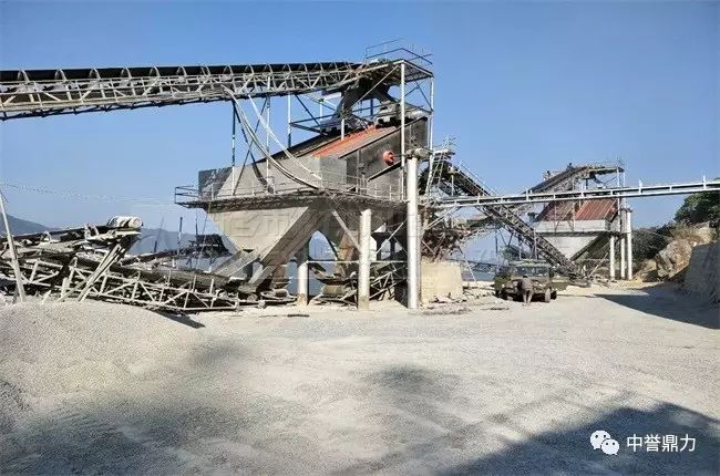 ī��������ɽ��ɰʯ�������a��