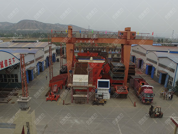 �N������C�S��